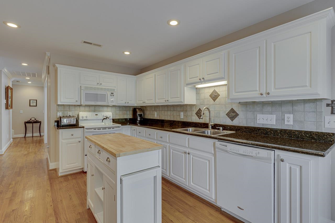 324 Viewmont Drive, Greenville, South Carolina image 12