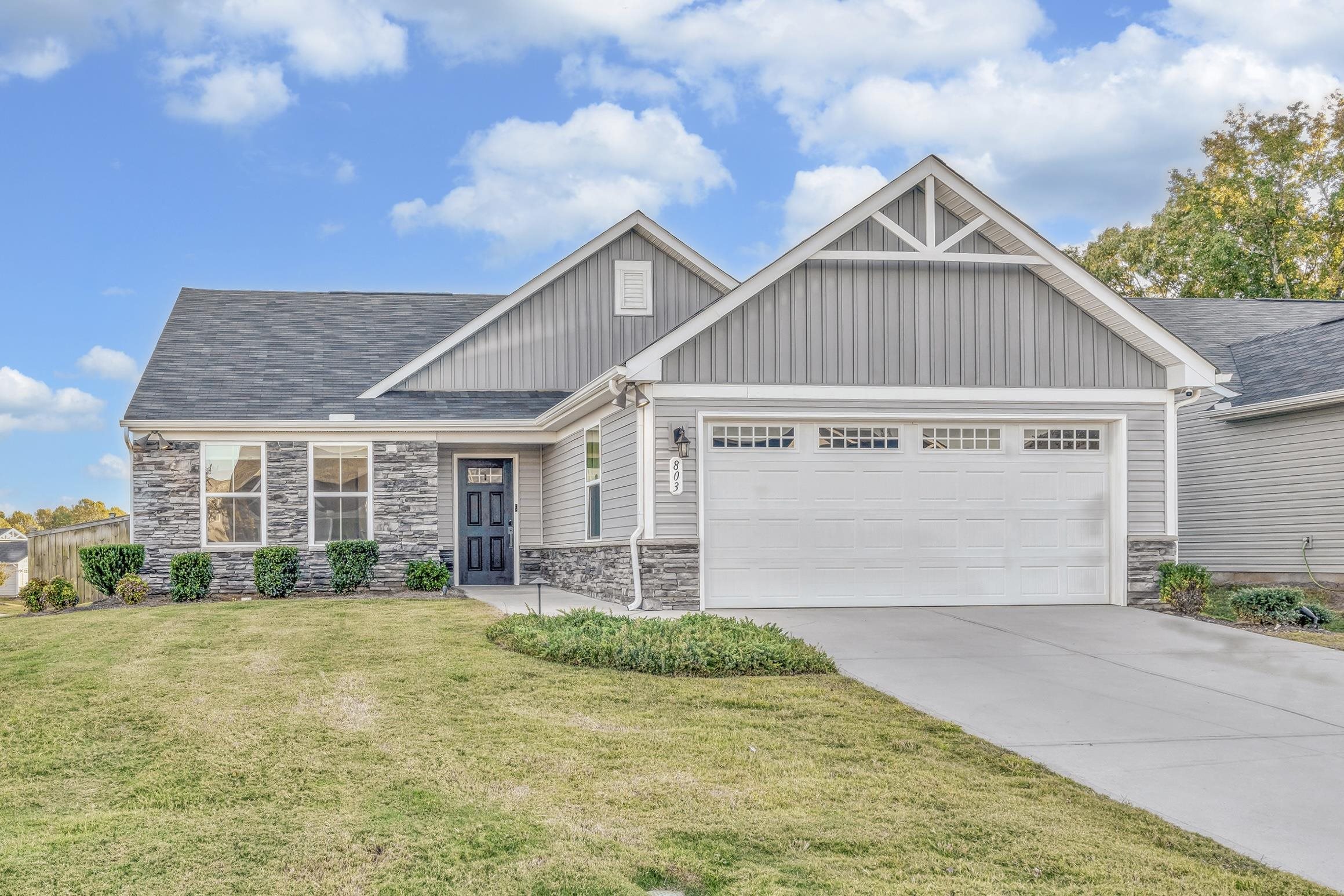 Boiling Springs, South Carolina 29316, United States, 3 Bedrooms Bedrooms, ,2 BathroomsBathrooms,Residential,Pending,251976