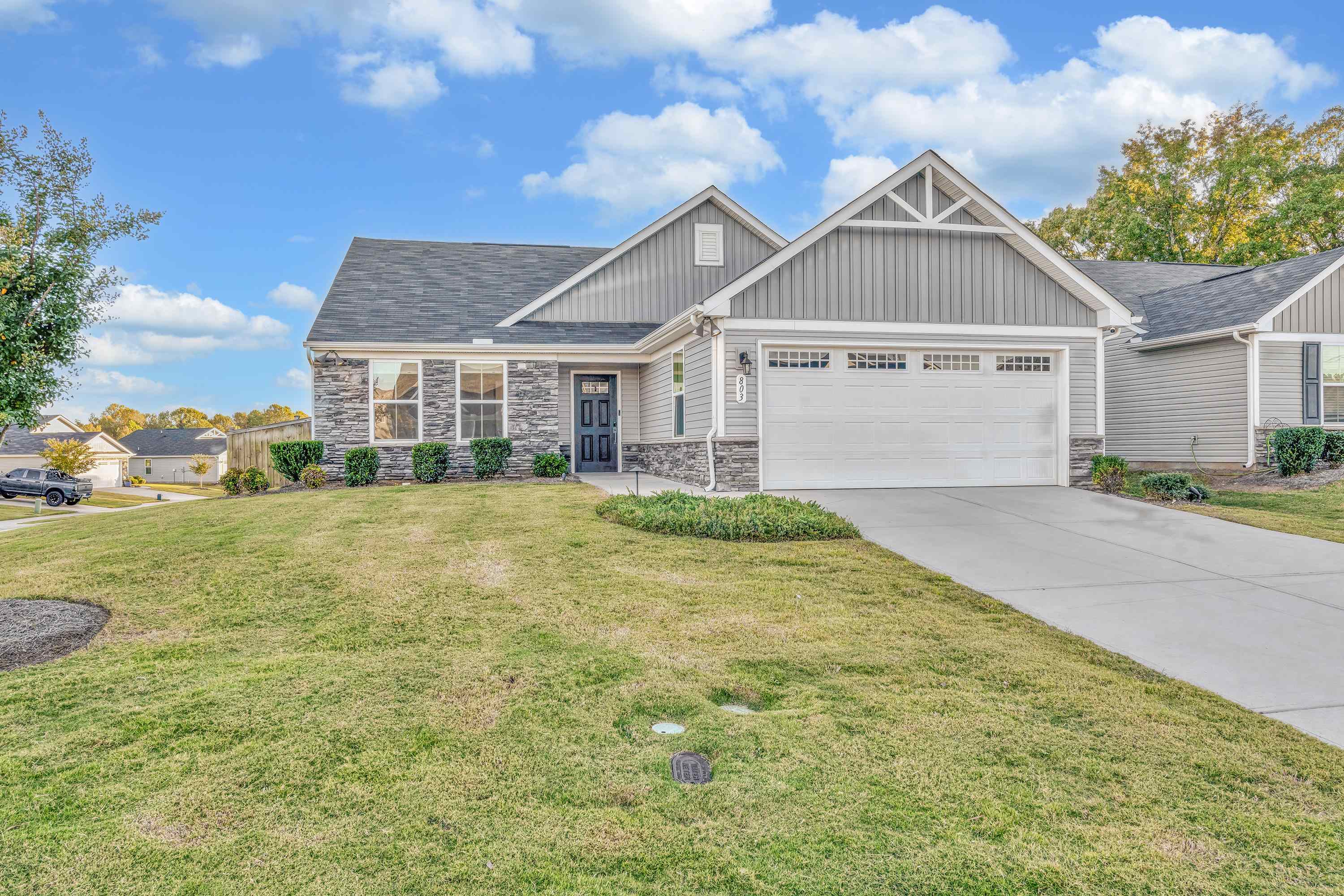 Boiling Springs, South Carolina 29316, United States, 3 Bedrooms Bedrooms, ,2 BathroomsBathrooms,Residential,Pending,251976