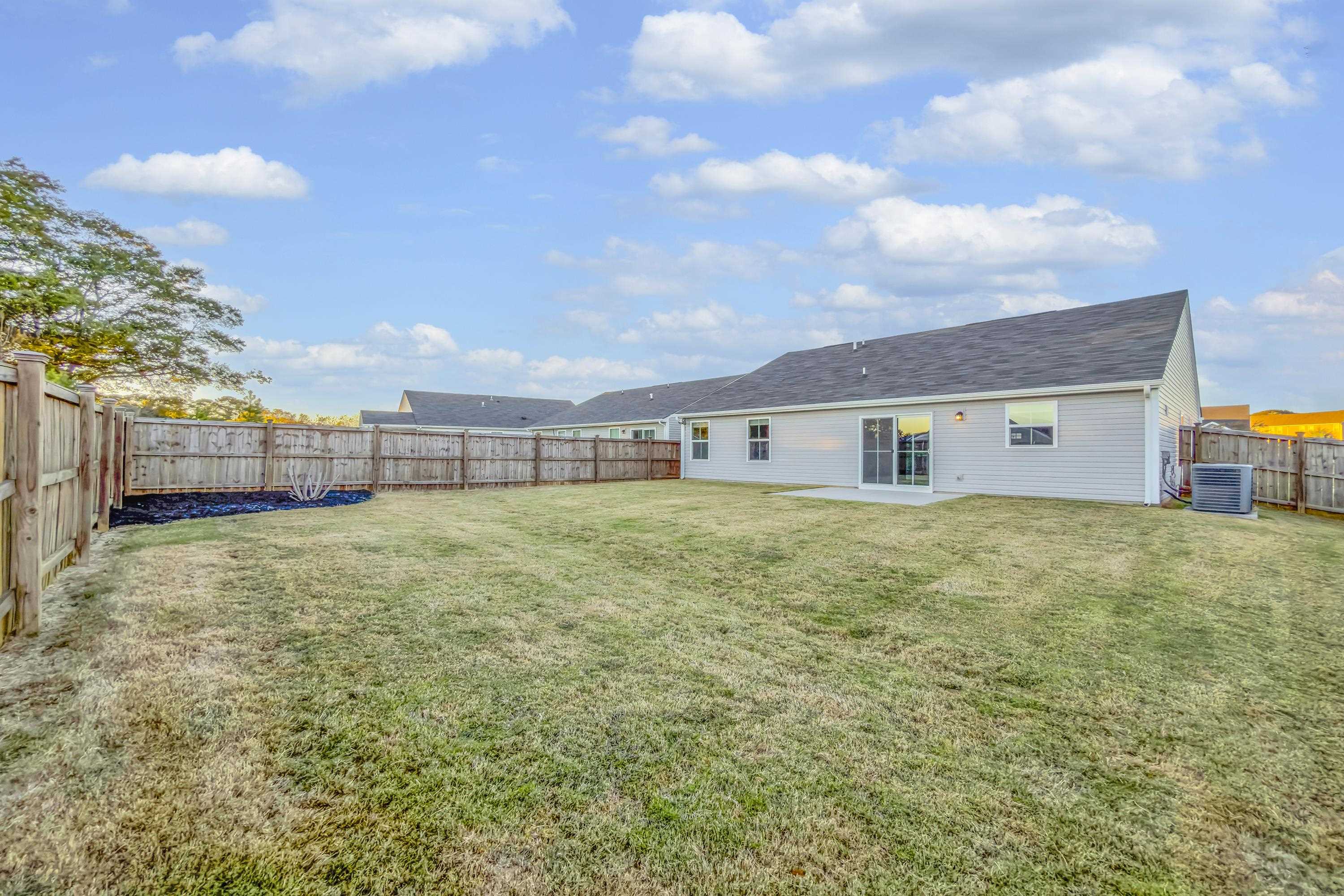 Boiling Springs, South Carolina 29316, United States, 3 Bedrooms Bedrooms, ,2 BathroomsBathrooms,Residential,Pending,251976