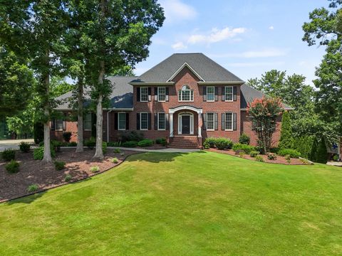 Homes For Sale - 865 E Heathland Drive<br/> Inman, SC 29349