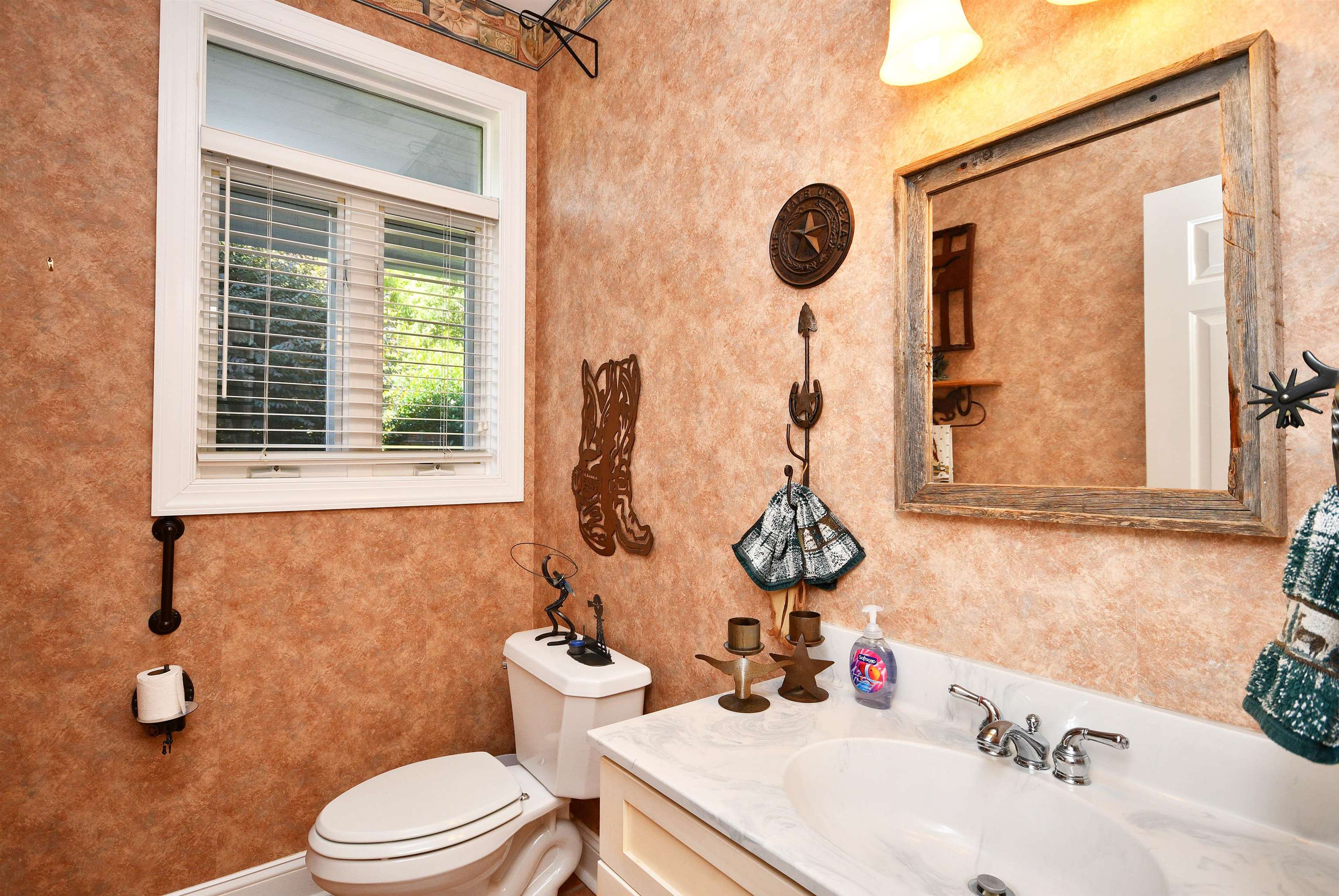 320 Richwood Down Drive, Laurens, South Carolina image 24