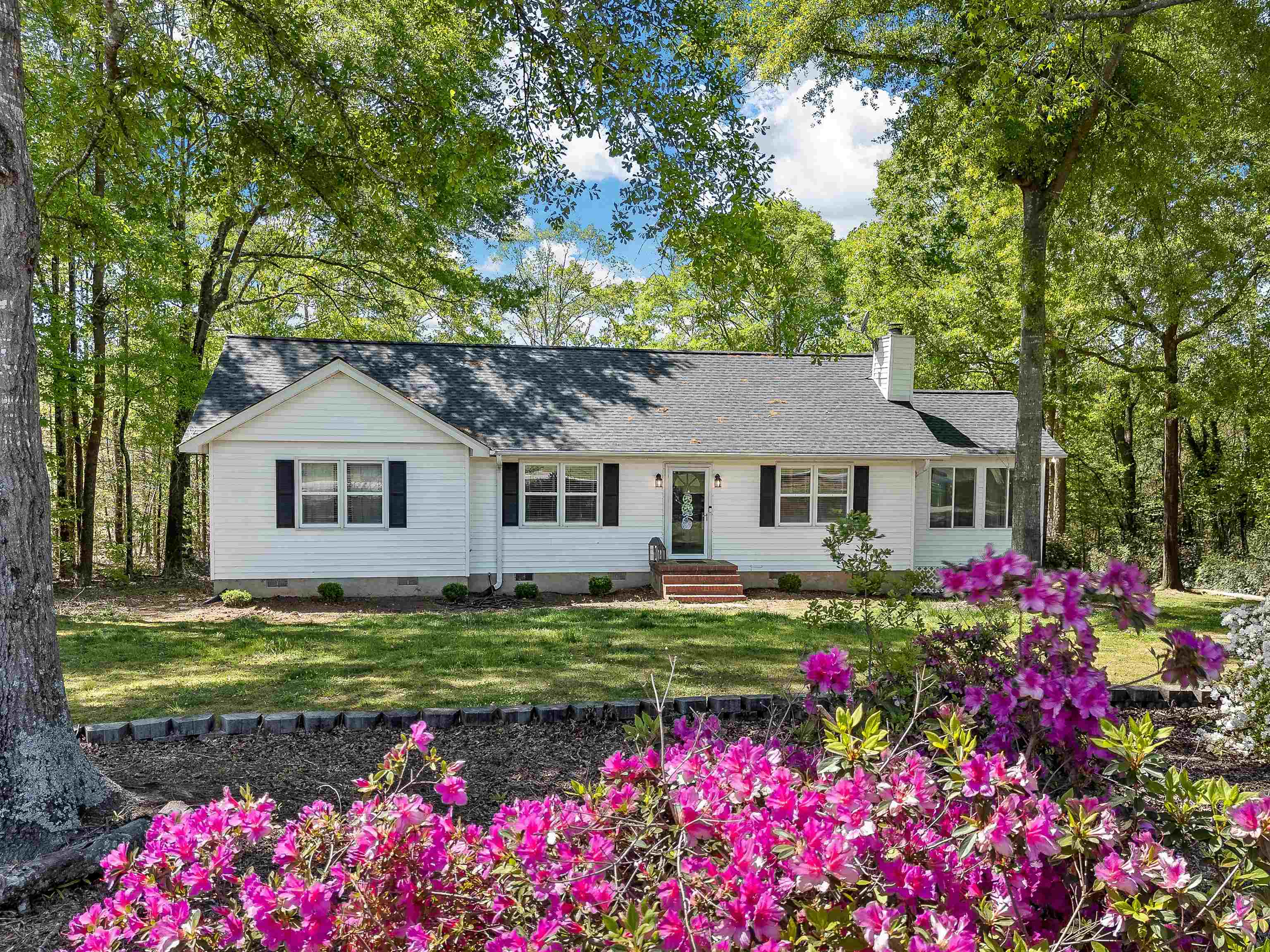 521 Harrison Road, Roebuck, South Carolina image 1