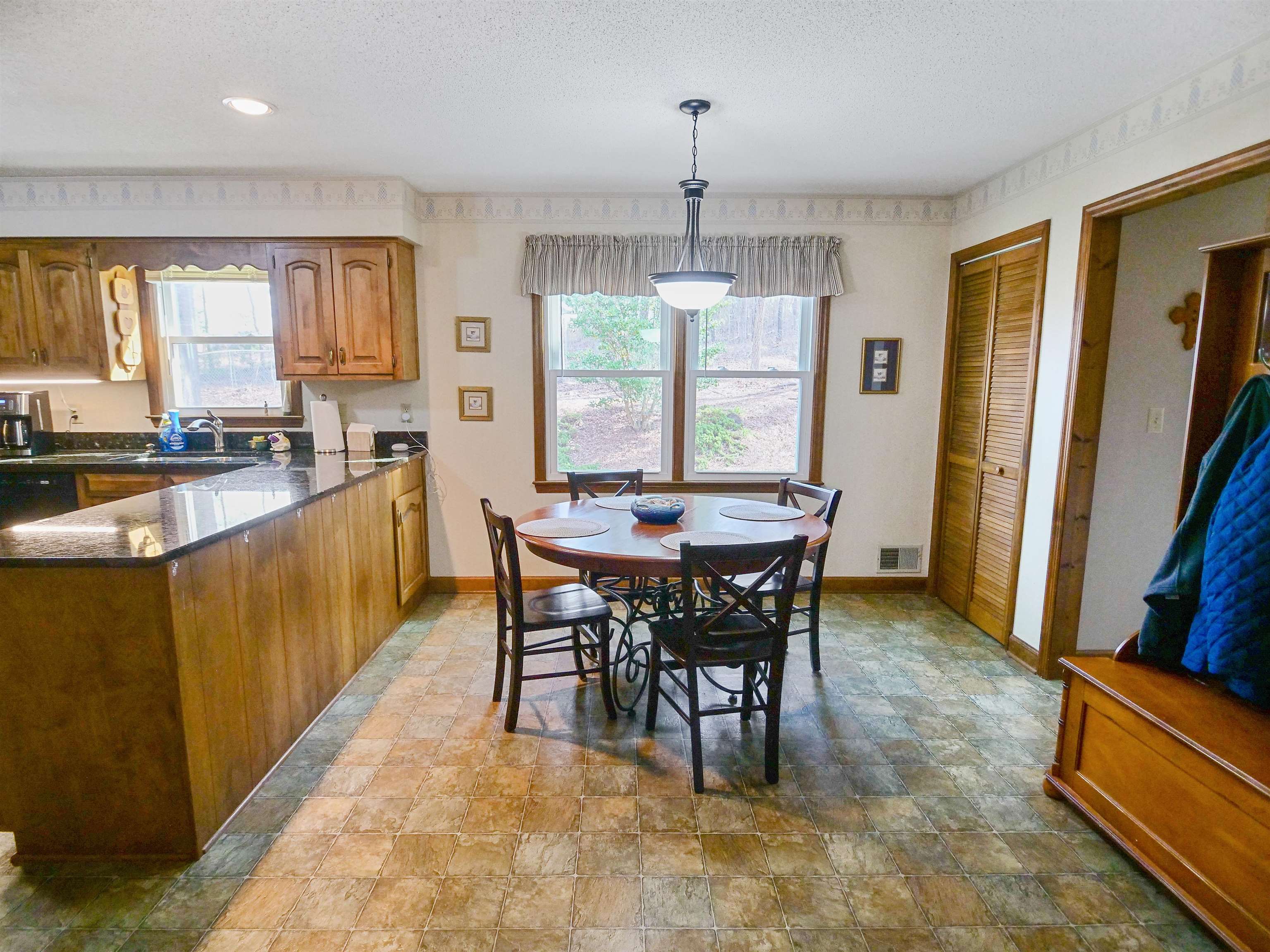 386 E Killarney Lake Drive, Moore, South Carolina image 13