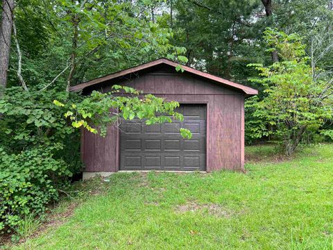 A home in Inman