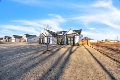 A home in Chesnee