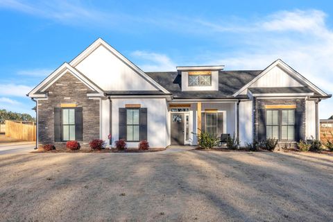 A home in Chesnee