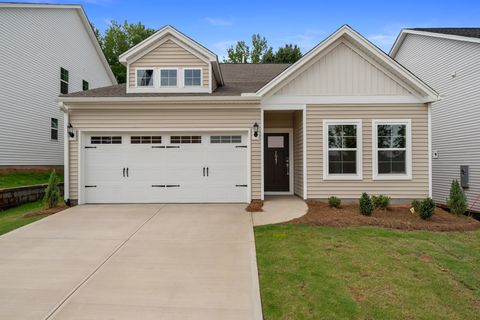 Homes For Sale - 7047 New Horizons Lane<br/> Boiling Springs, SC 29316