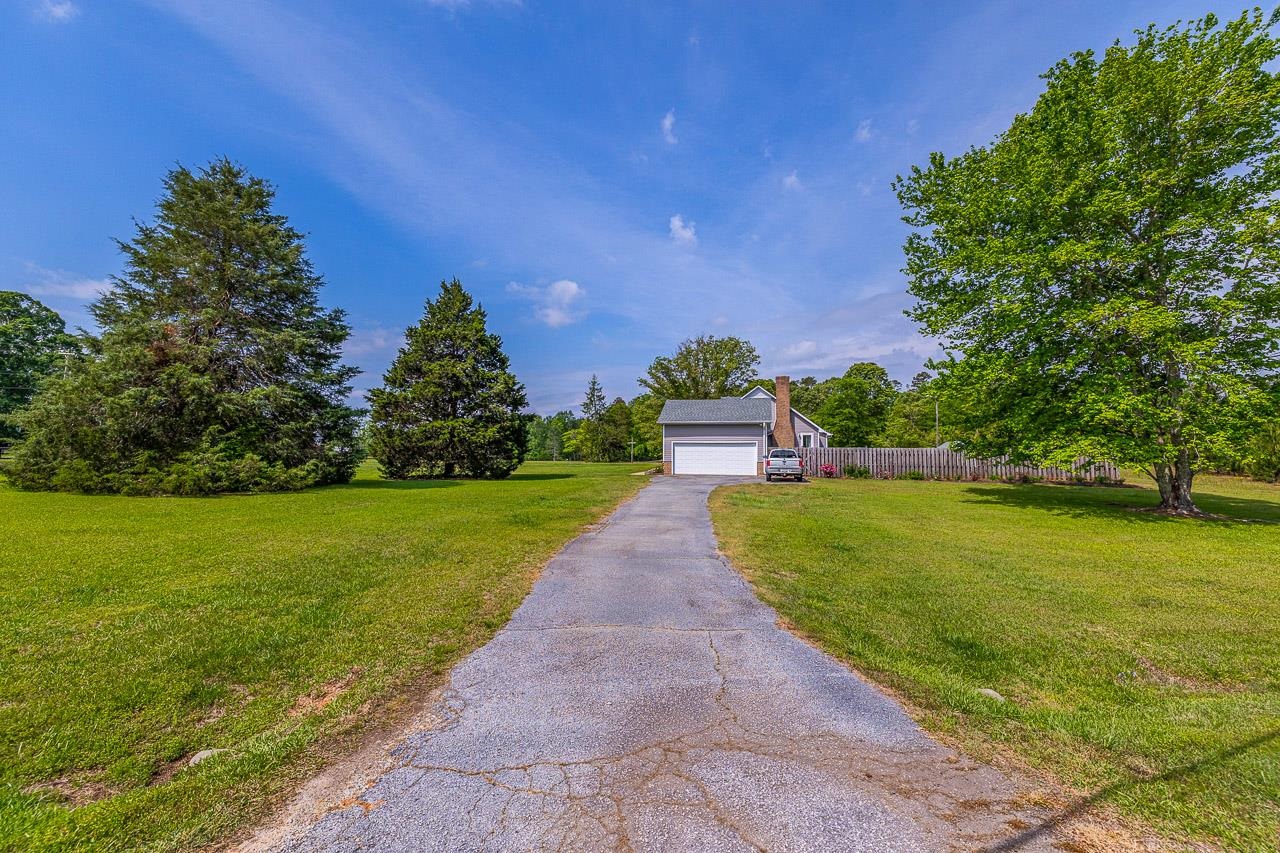299 Mccauley Road, Travelers Rest, South Carolina image 2