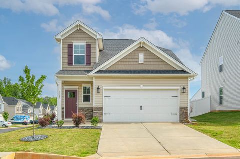 Homes For Sale - 1405 Harper Mae Drive<br/> Spartanburg, SC 29303