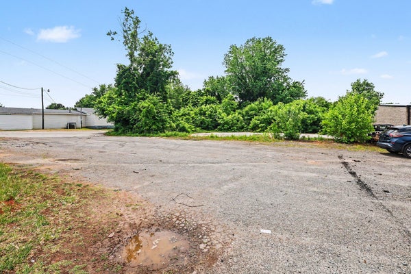 8275 ASHEVILLE HWY, BOILING SPRINGS, SC 29316 - Image df12acd5604f9204c03bfcbfbbf73b0e/2145243118