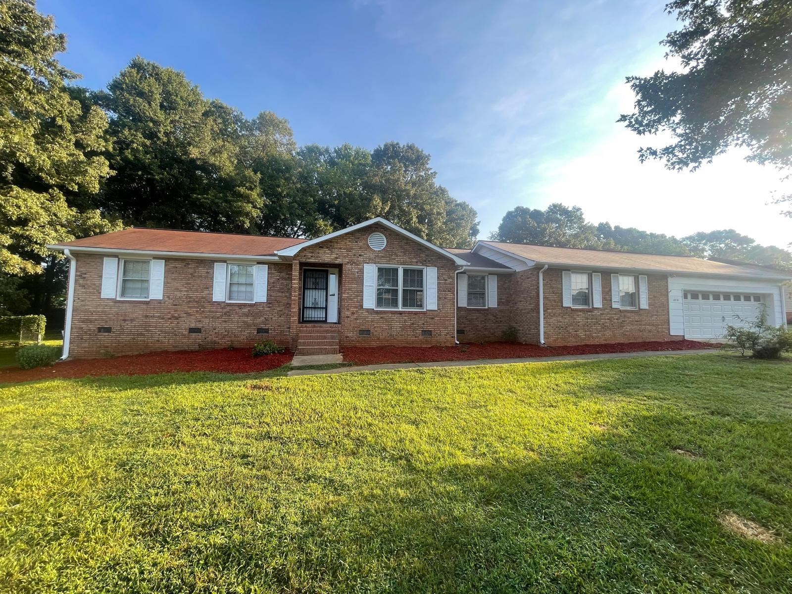 405 Quail Ridge Circle, Boiling Springs, South Carolina image 2