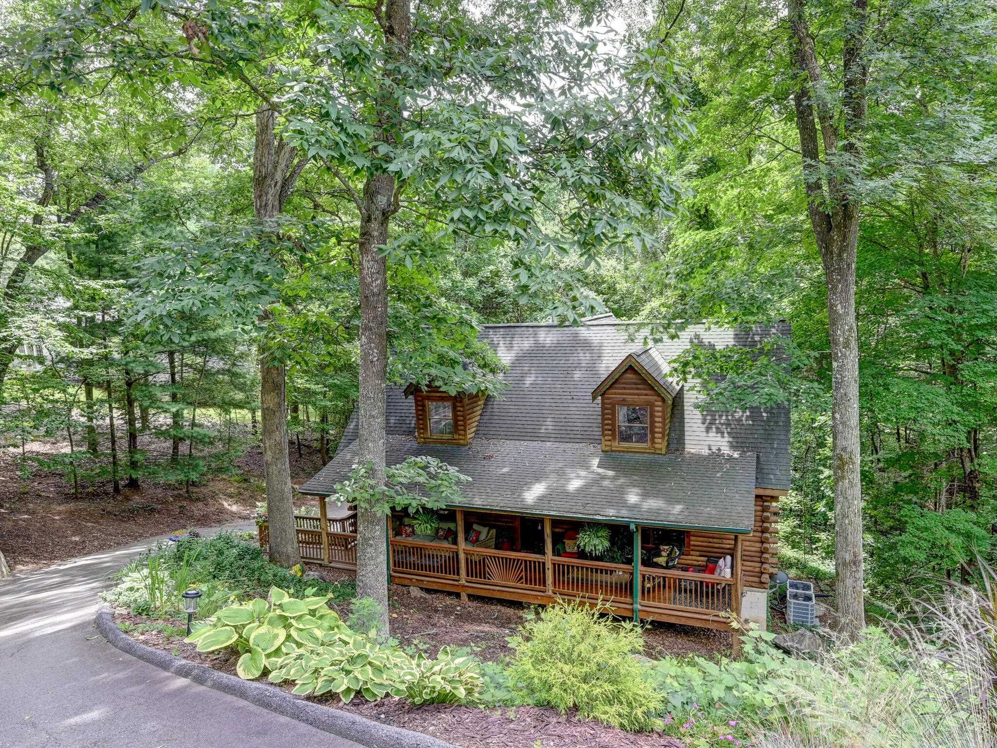 9 Azalea Terrace, Asheville, North Carolina image 2