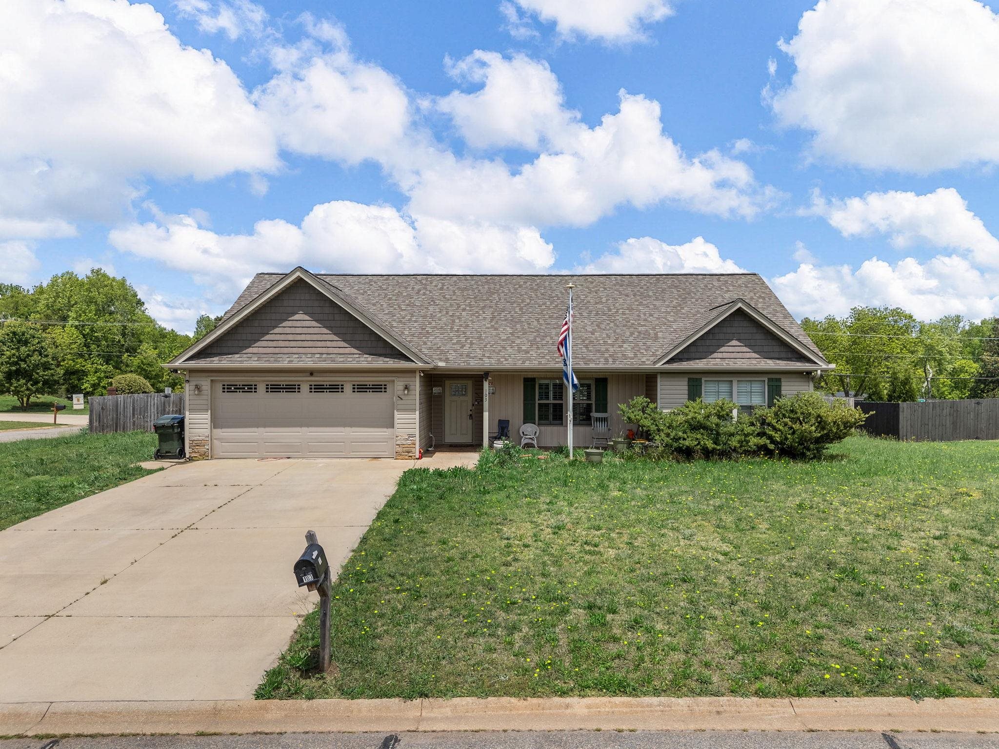 103 Manor House Lane, Chesnee, South Carolina image 1