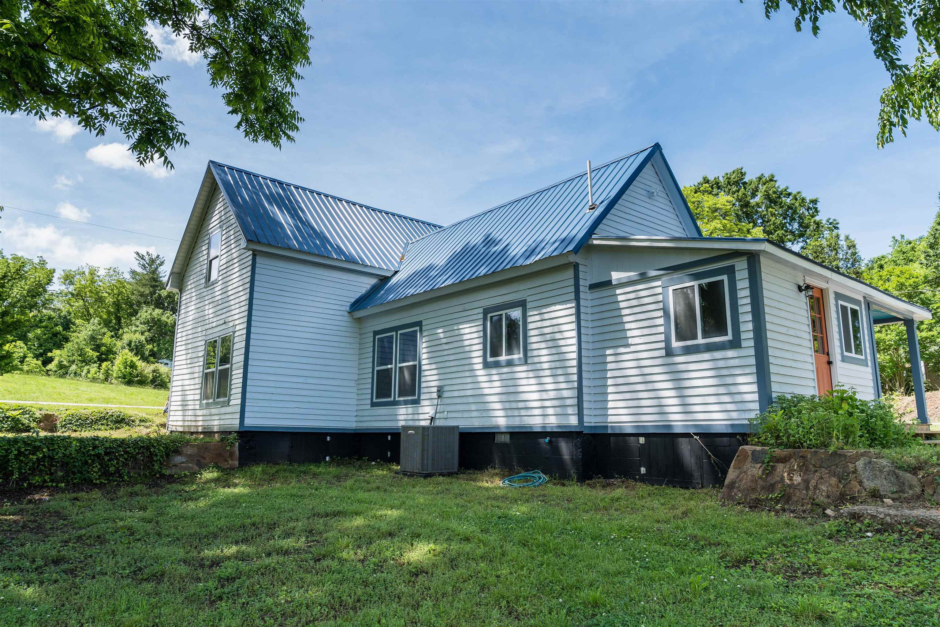 114 Montgomery Street, Campobello, South Carolina image 6