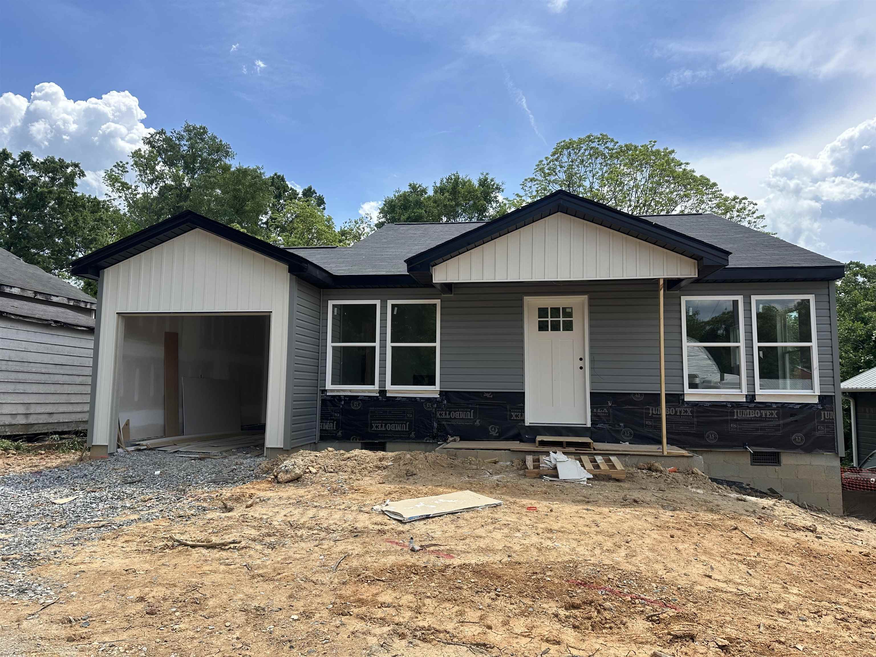 348 E Floyd Baker Boulevard, Gaffney, South Carolina image 1
