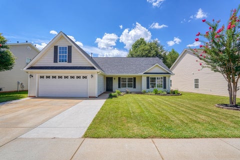 Homes For Sale - 435 Melbourne Lane<br/> Spartanburg County, Spartanburg, SC 29301