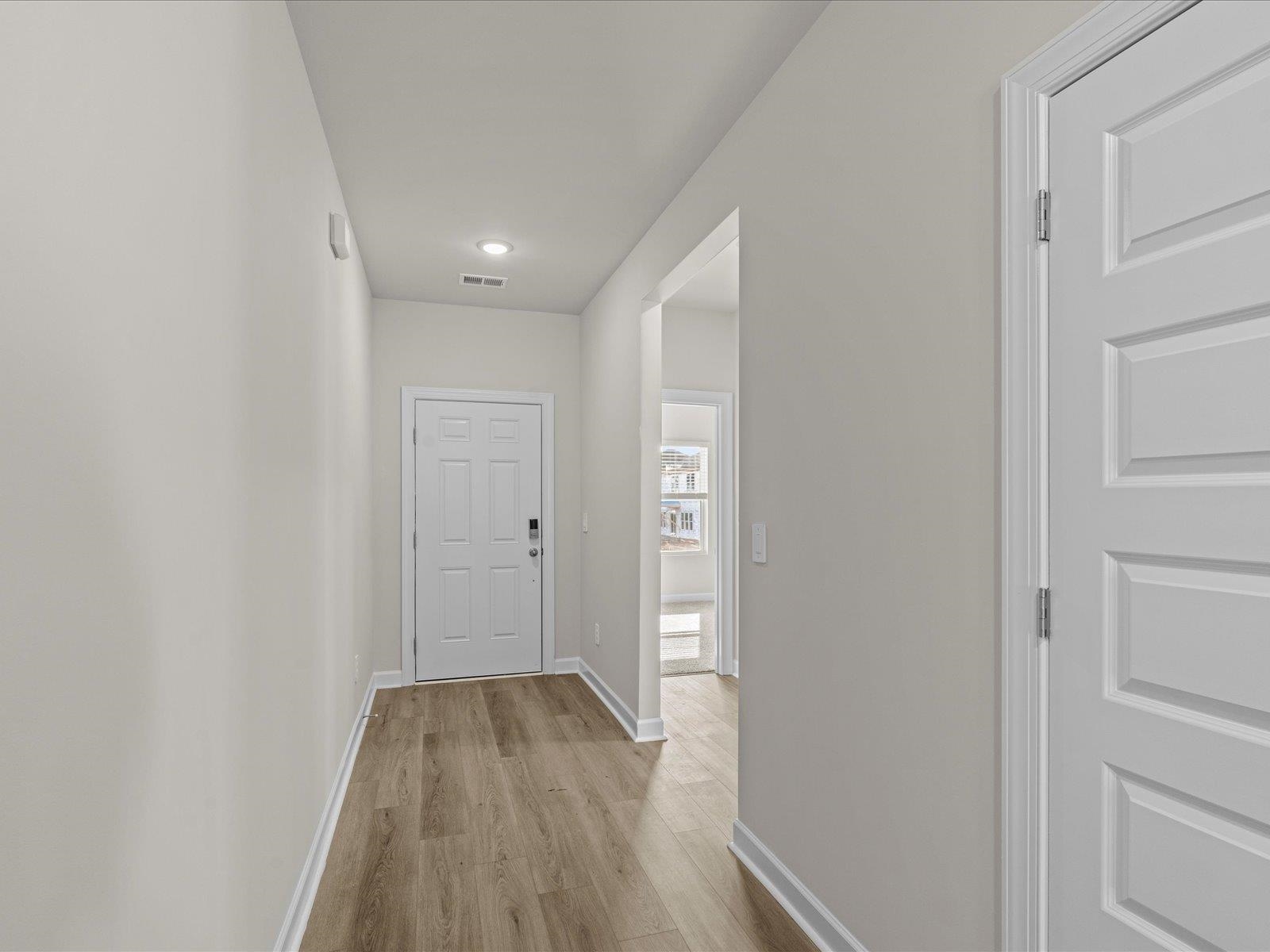 505 Yellowstone Trail, Gray Court, South Carolina image 2