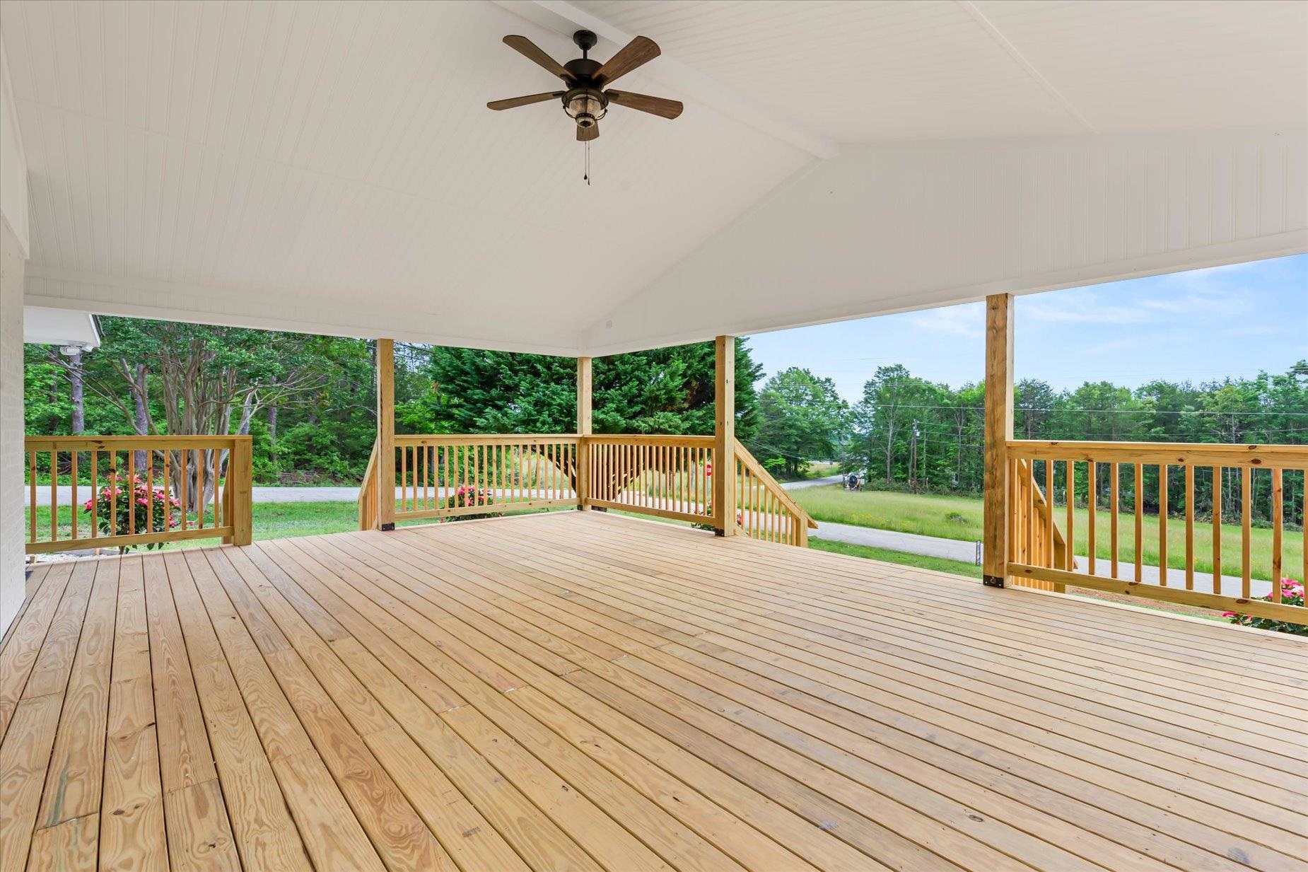 101 Fairview Drive, Greenville, South Carolina image 7