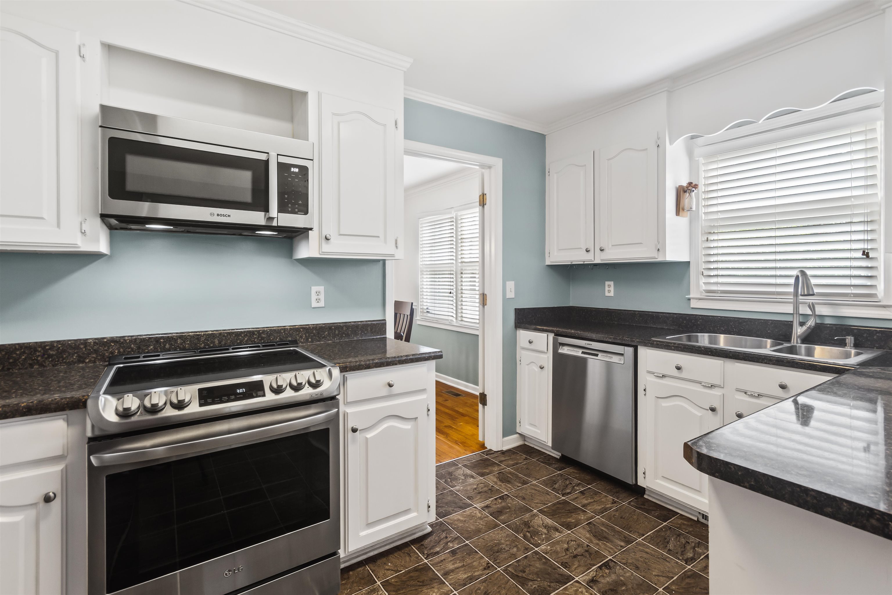 125 River Way Drive, Greer, South Carolina image 10