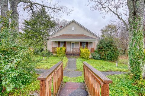 A home in Pacolet