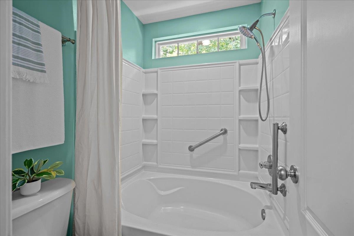 269 Dartmoor Drive, Spartanburg, South Carolina image 13