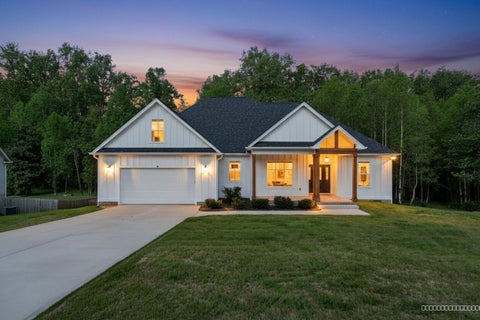 Homes For Sale - 184 Woodland Avenue<br/> Inman, SC 29349