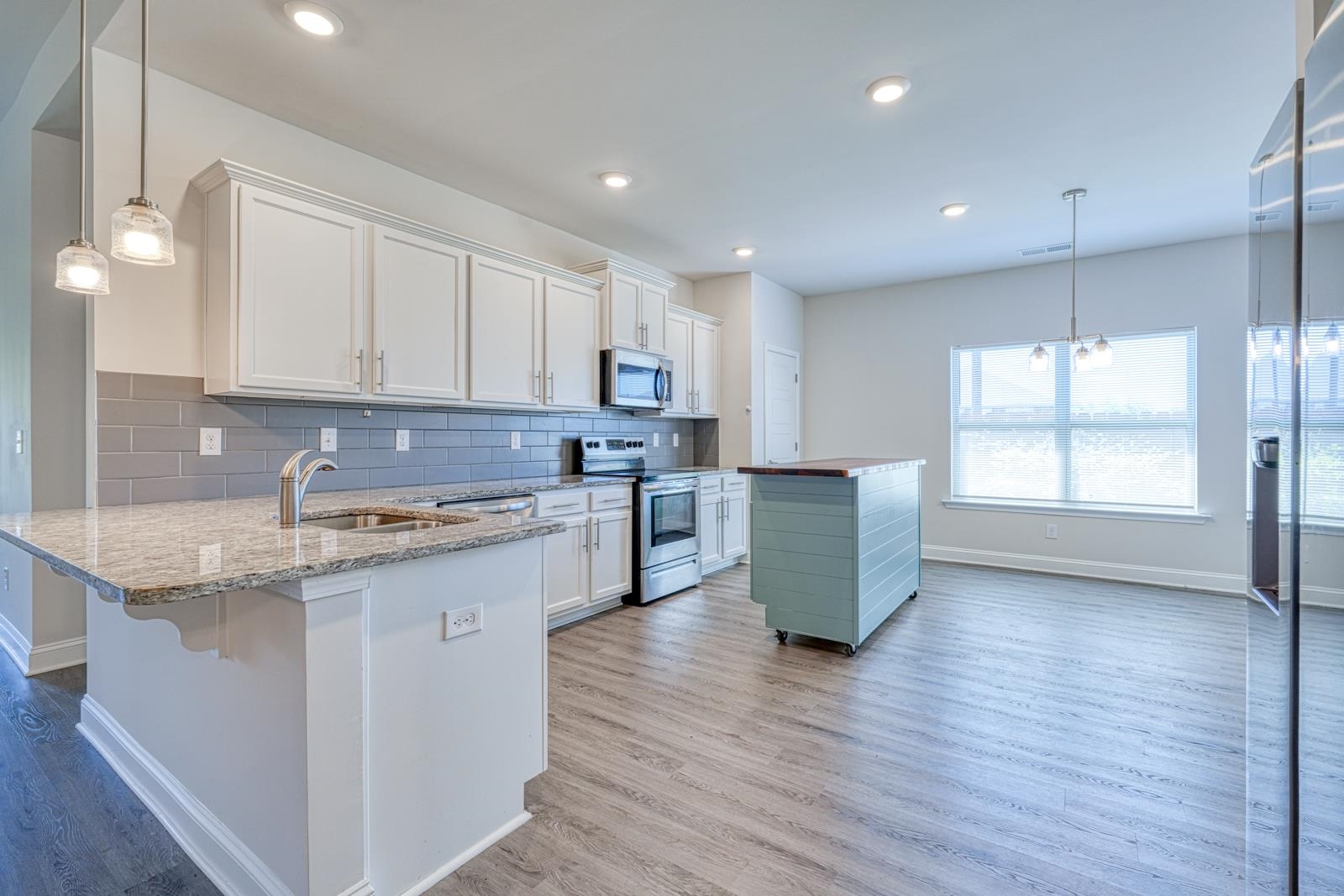 1187 Midway Hill Lane, Duncan, South Carolina image 3