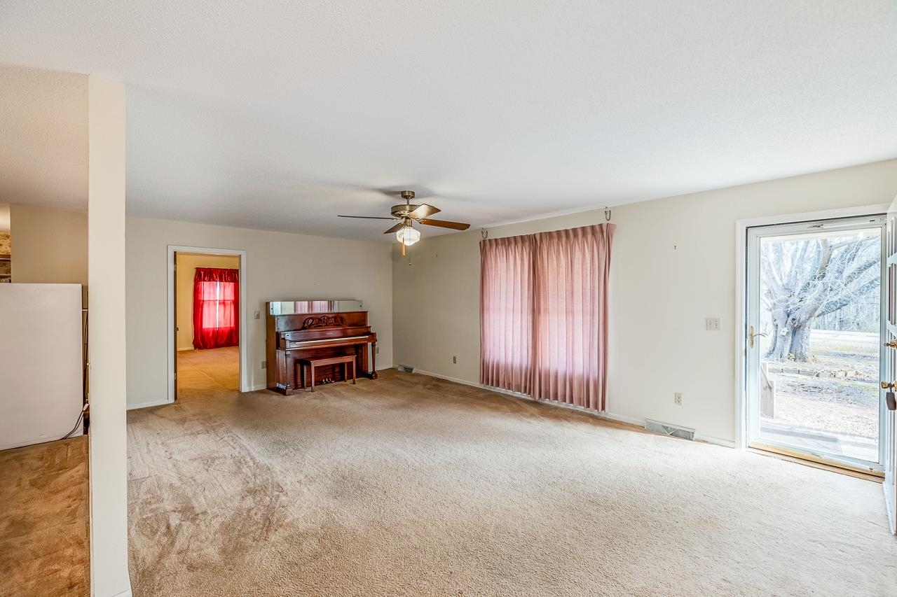 241 Lockhart Circle, Landrum, South Carolina image 4
