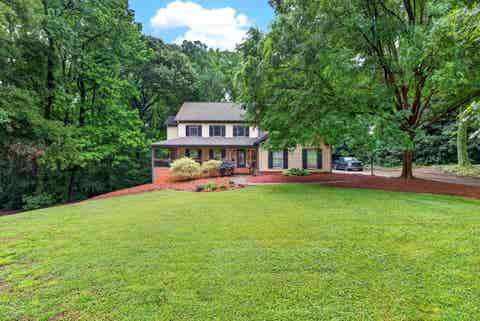 Homes For Sale - 307 Thornhill Drive Dr<br/> Spartanburg County, Spartanburg, SC 29301