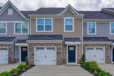Townhouse For Sale - 563 Preakness Run<br/> Spartanburg County, Spartanburg, SC 29301
