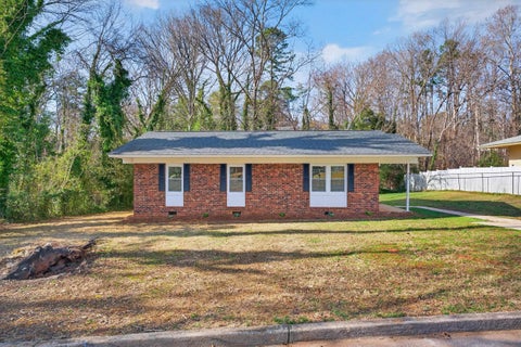 Homes For Sale - 230 Fisher Avenue<br/> Spartanburg, SC 29301