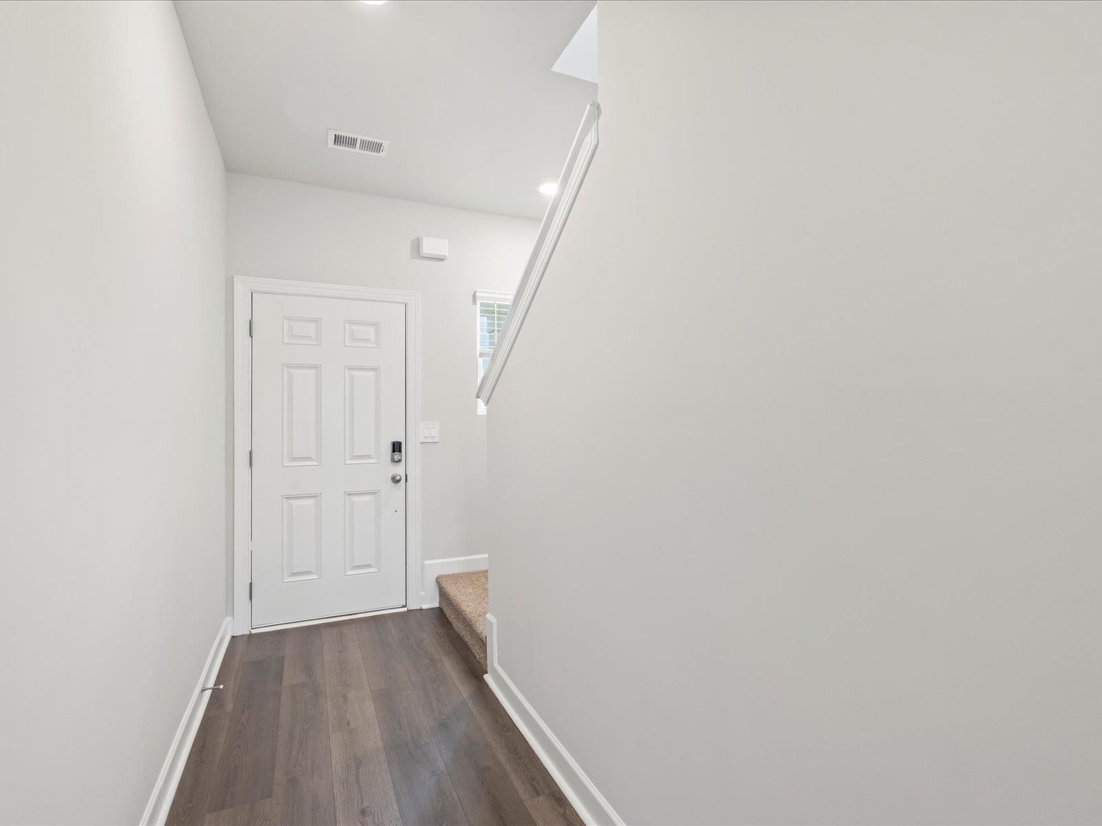 601 Spruce Pine Drive, Pendleton, South Carolina image 2