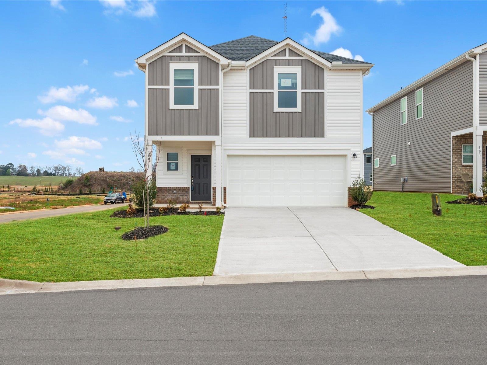 601 Spruce Pine Drive, Pendleton, South Carolina image 1