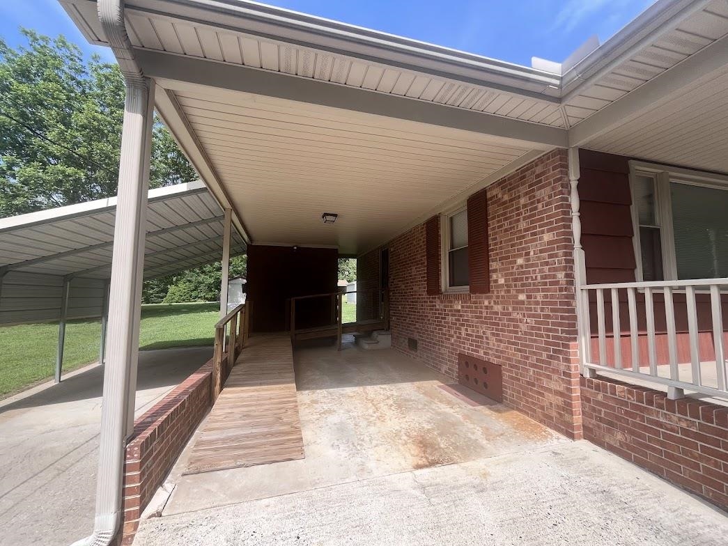 302 Lakeshore Dr Dr, Gaffney, South Carolina image 8
