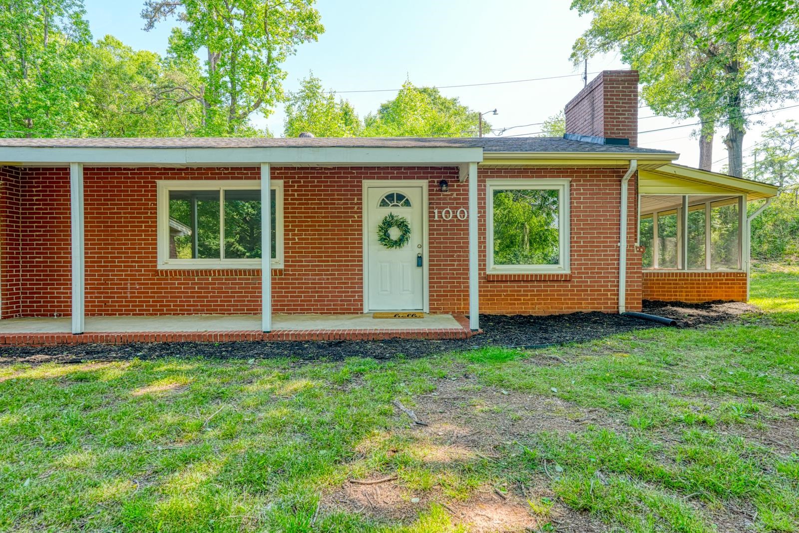 1004 Blanton Place, Spartanburg, South Carolina image 2