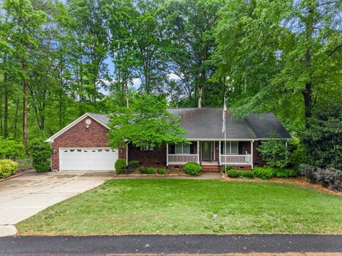 Homes For Sale - 353 Round Ridge Road<br/> Spartanburg, SC 29302