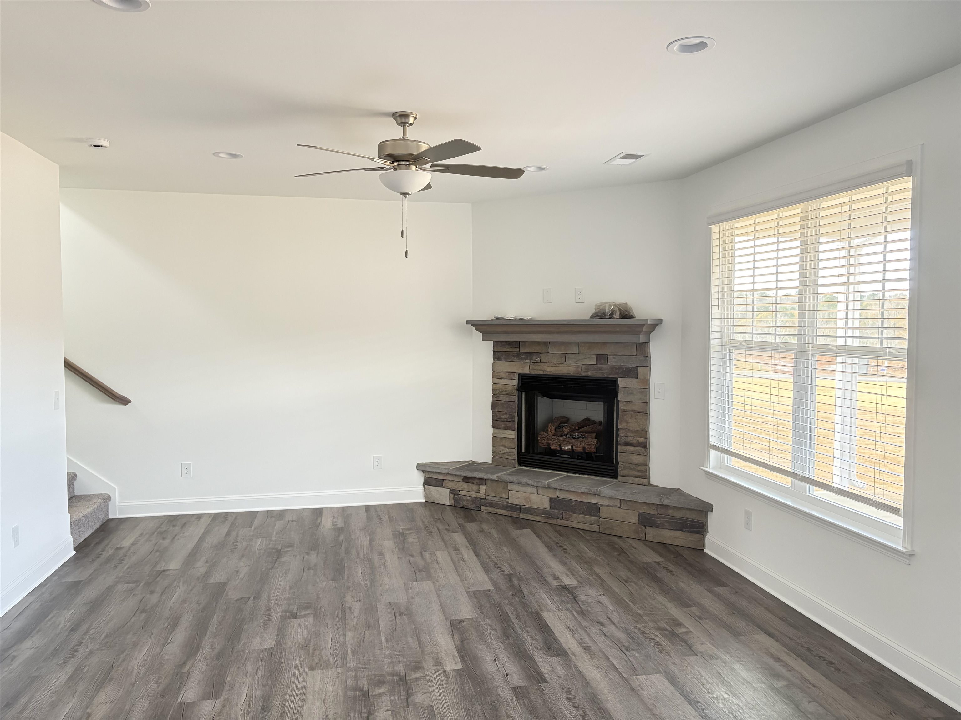 6024 Peregrine Lane, Greer, South Carolina image 4