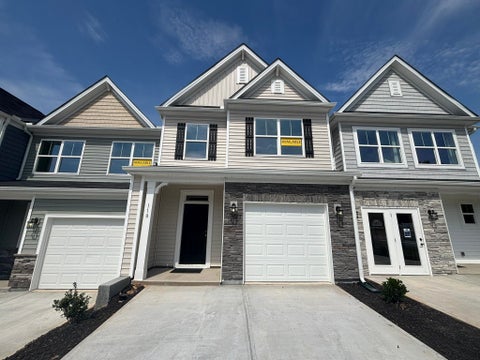Homes For Sale - 110 Brayden Run<br/> Woodruff, SC 29388