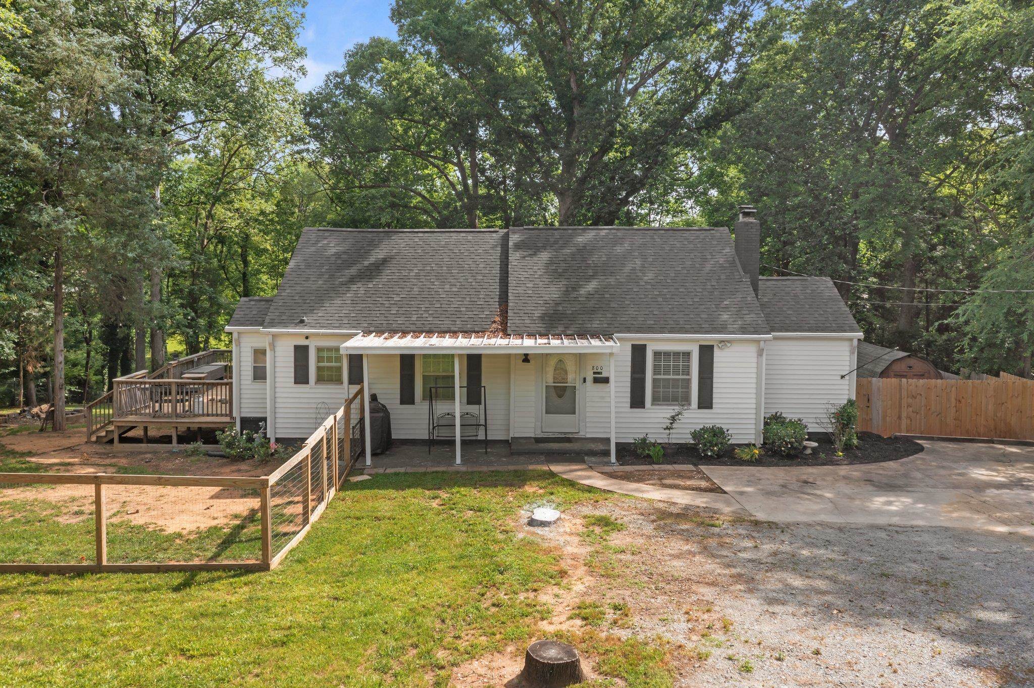 800 Woodlawn Street, Belmont, North Carolina image 2
