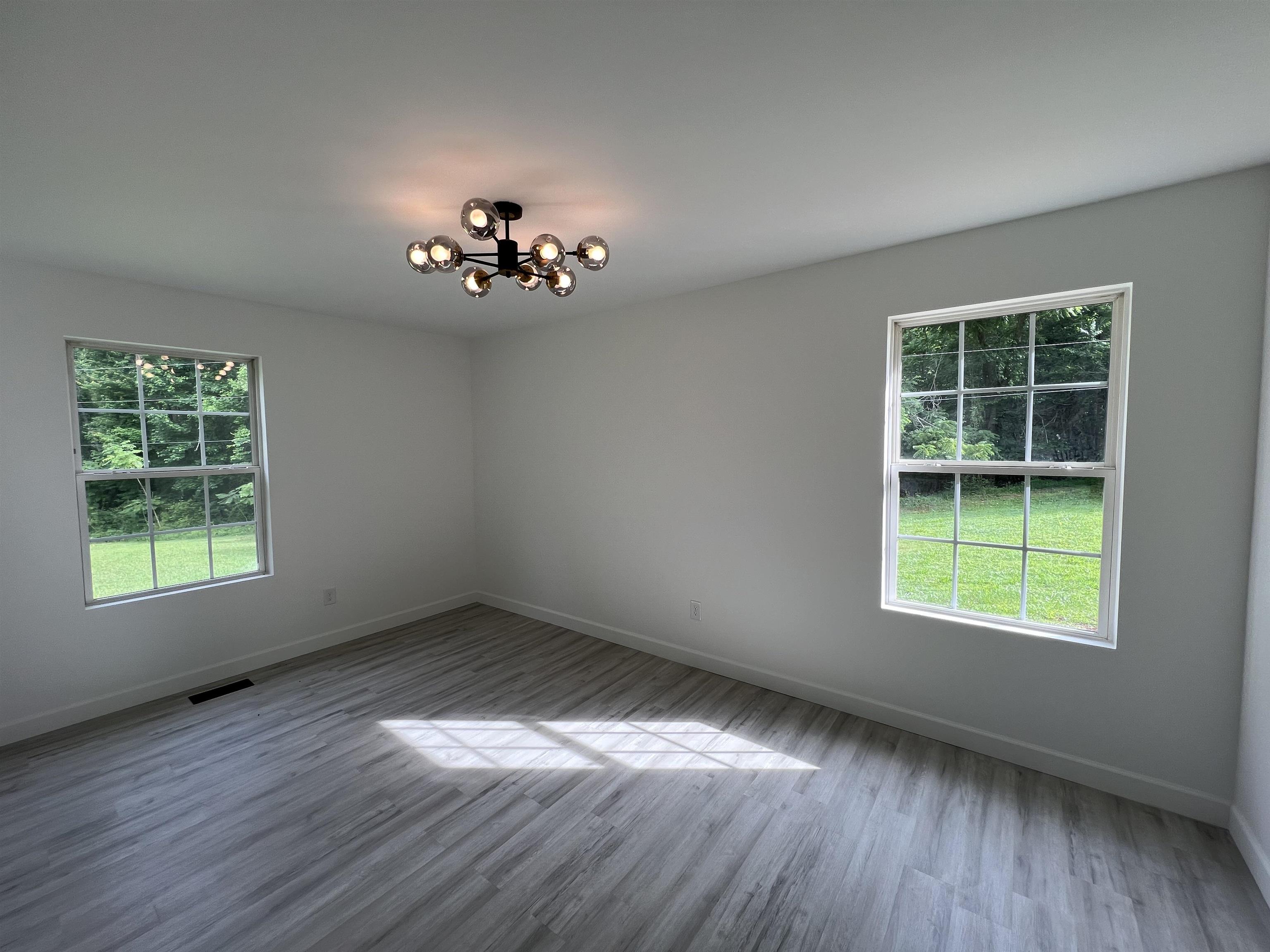 131 Russell Road, Wellford, South Carolina image 8