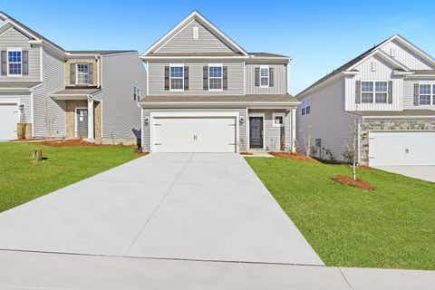 Homes For Sale - 390 Old Geyser Road<br/> Boiling Springs, SC 29316