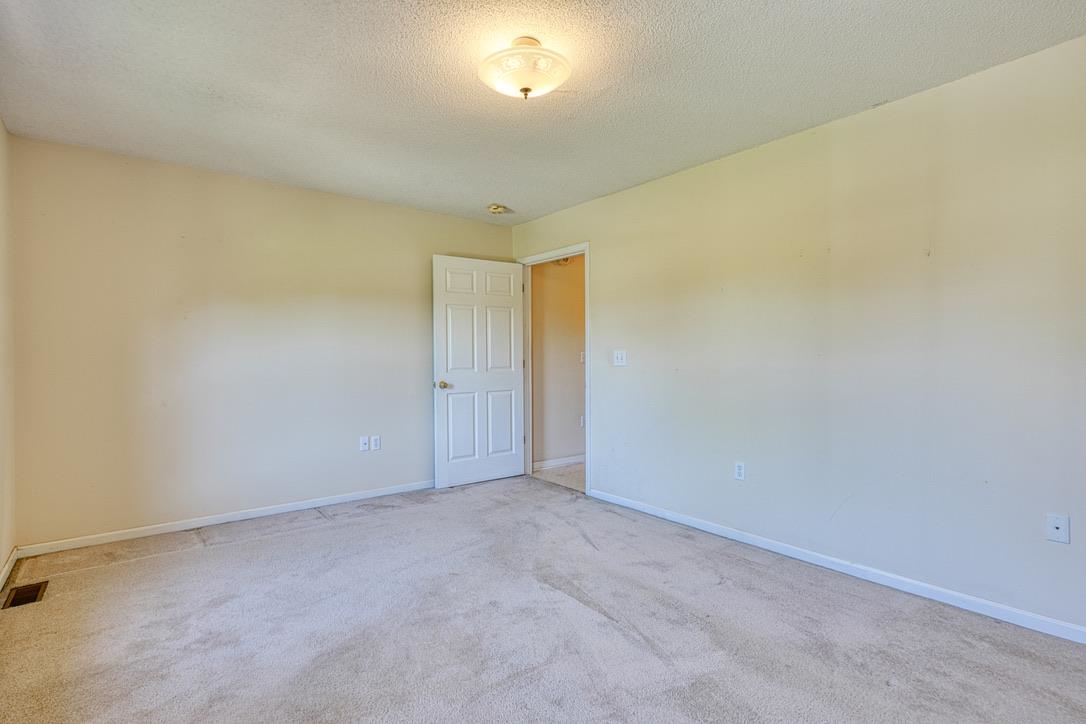 125 N River Hills Drive, Spartanburg, South Carolina image 24