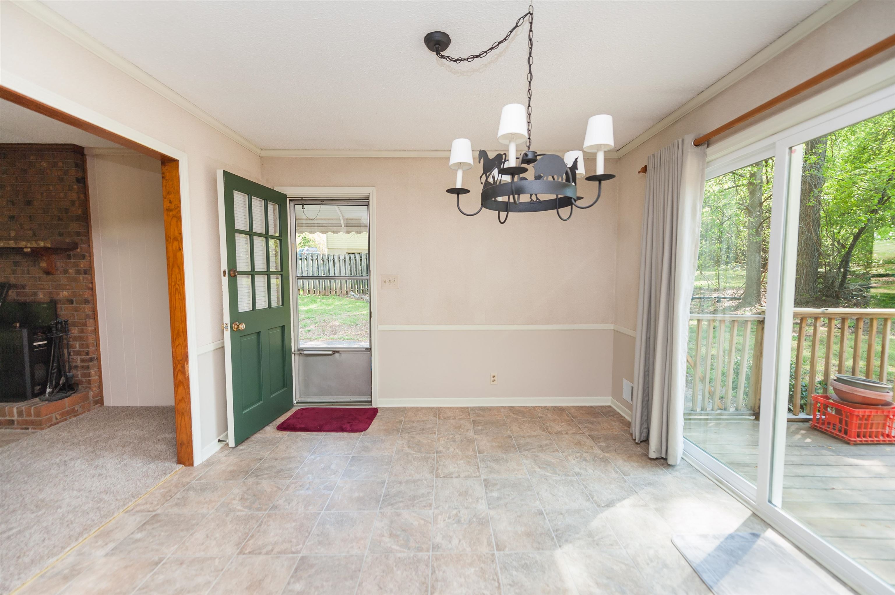 419 Shady Point, Inman, Virginia image 18