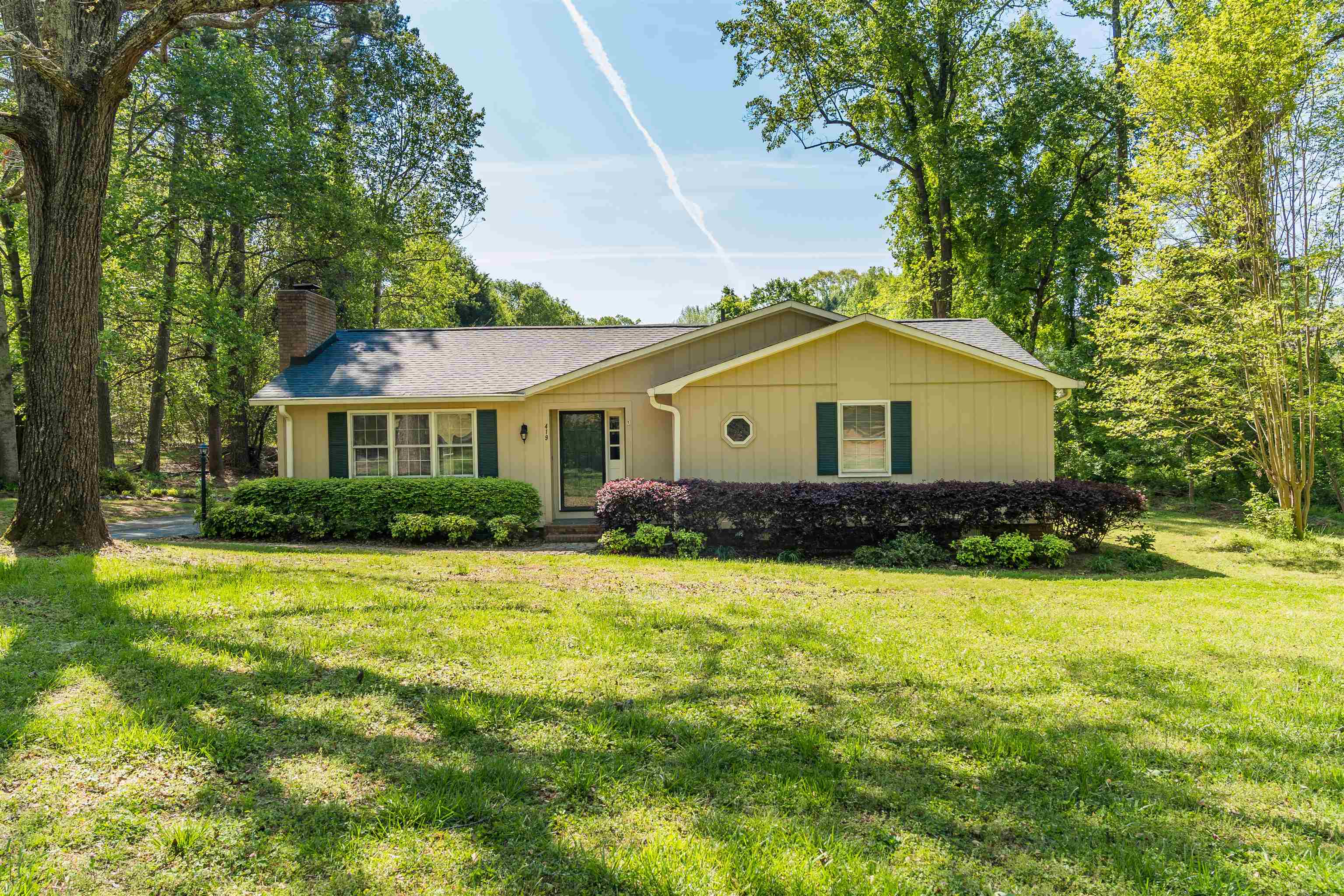 419 Shady Point, Inman, Virginia image 1