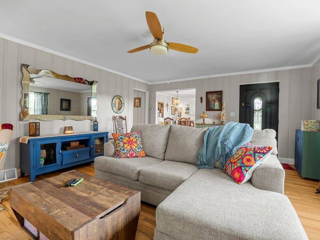 206 Mountain View, Landrum, South Carolina image 12