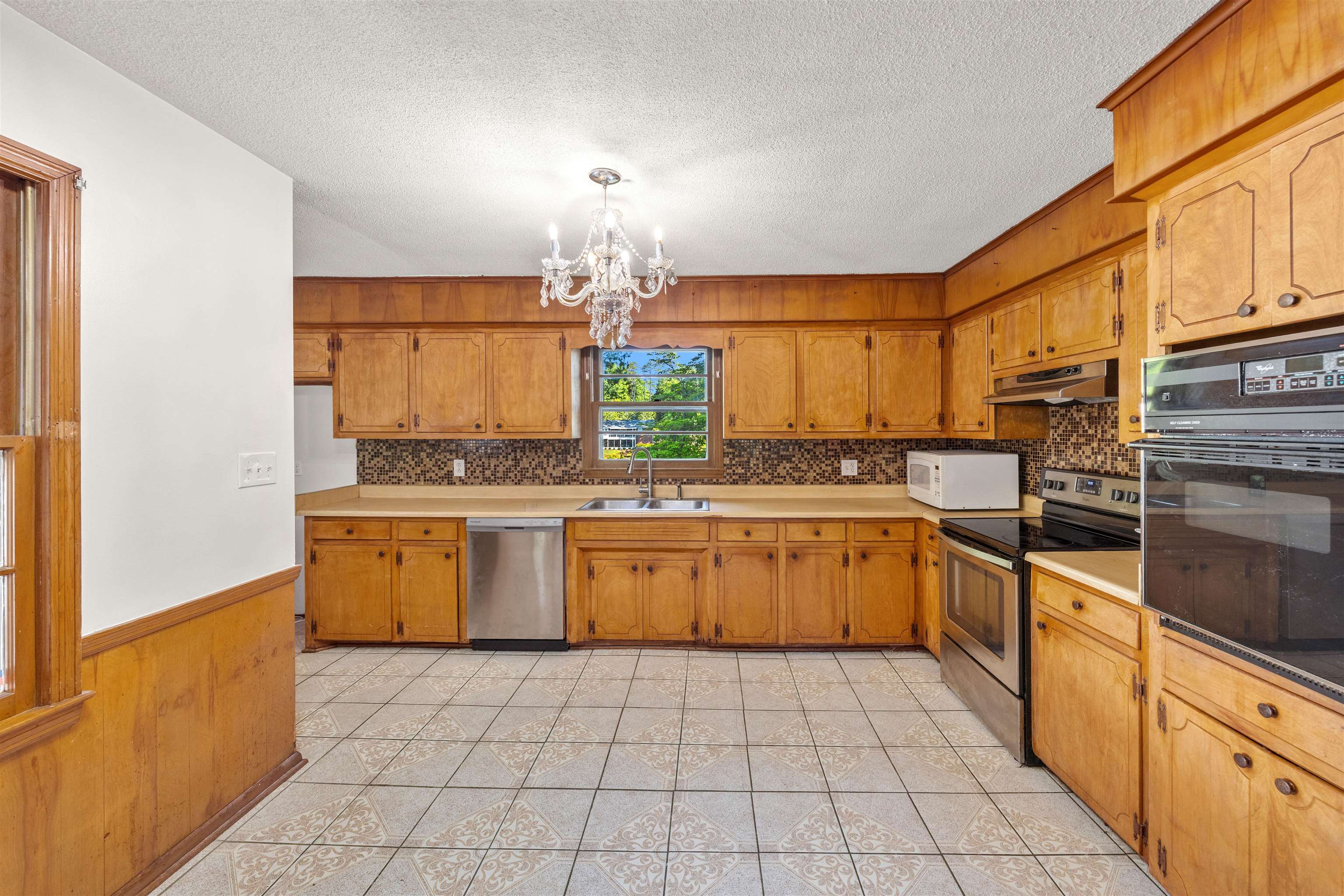 307 Pine Lake Court, Spartanburg, South Carolina image 8