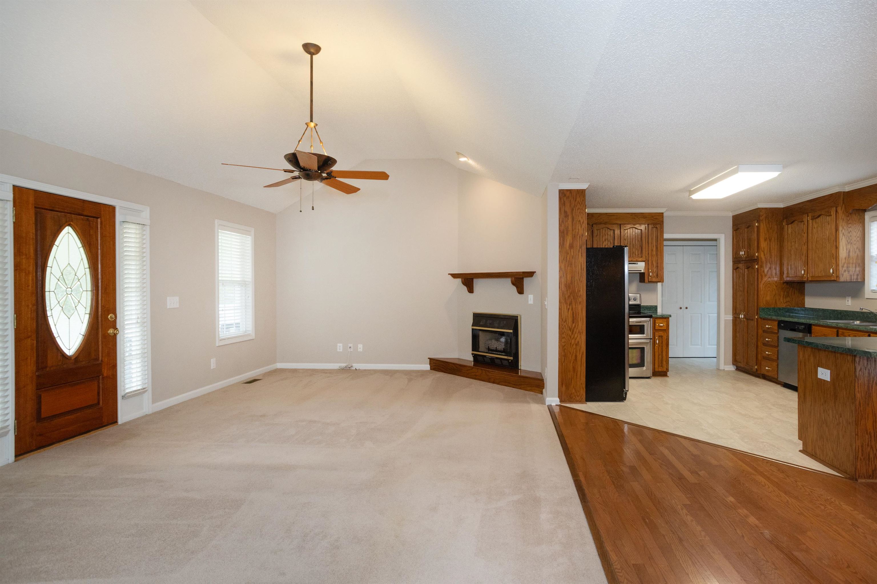 220 Palmetto Circle, Greer, South Carolina image 9