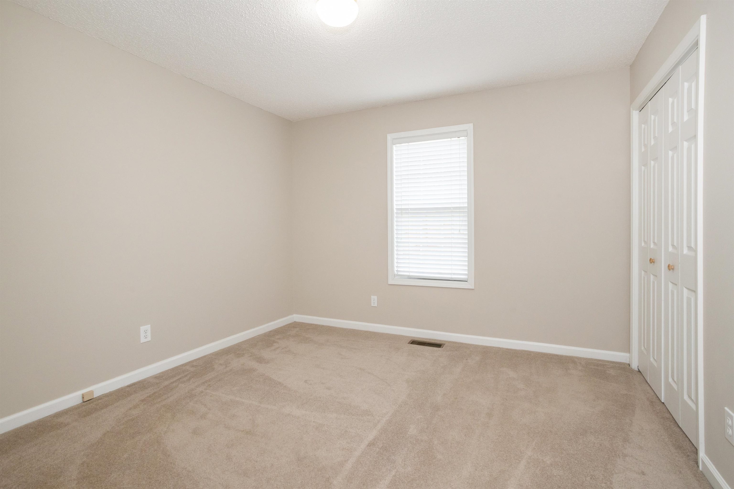 220 Palmetto Circle, Greer, South Carolina image 23