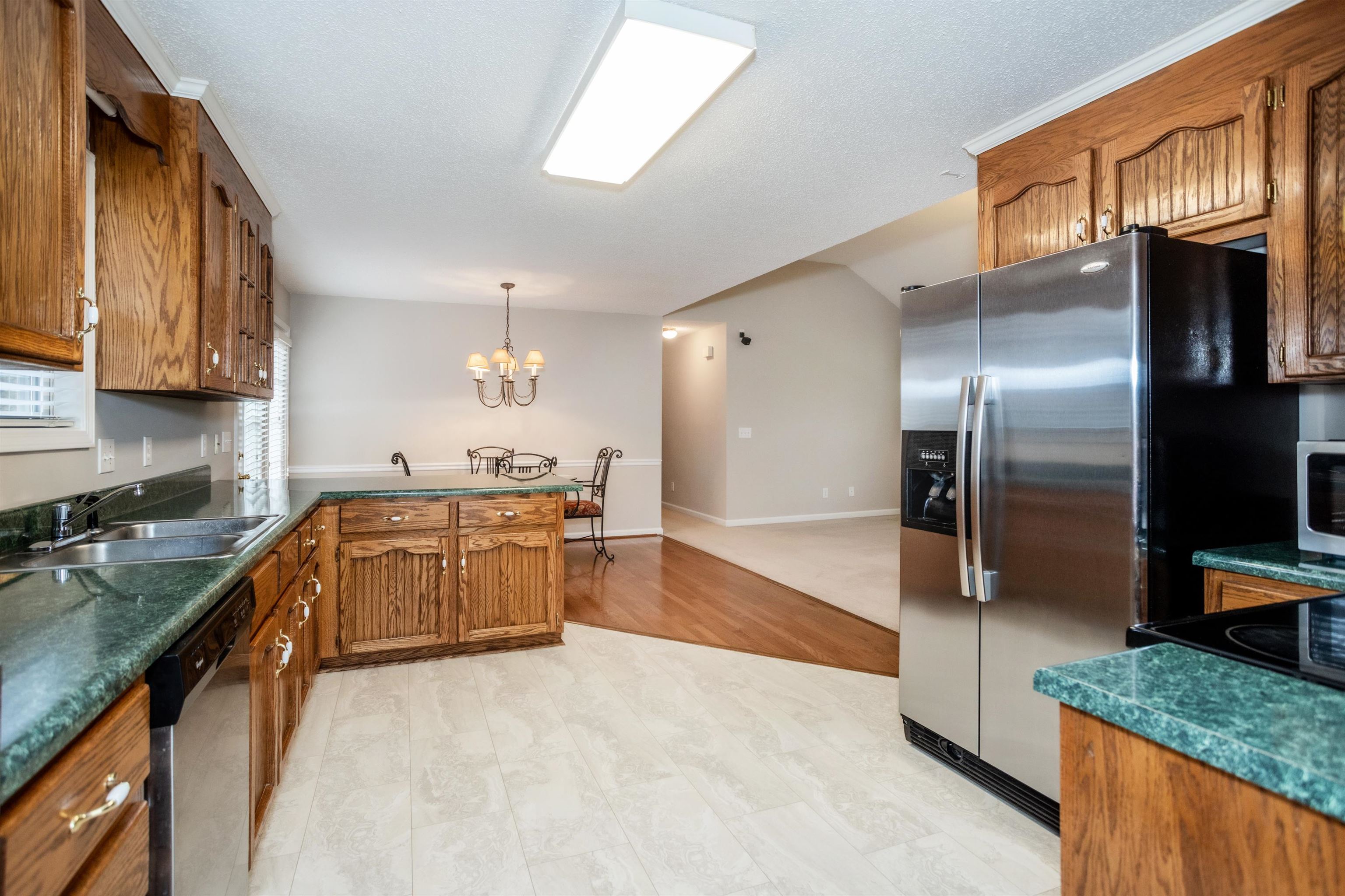 220 Palmetto Circle, Greer, South Carolina image 17